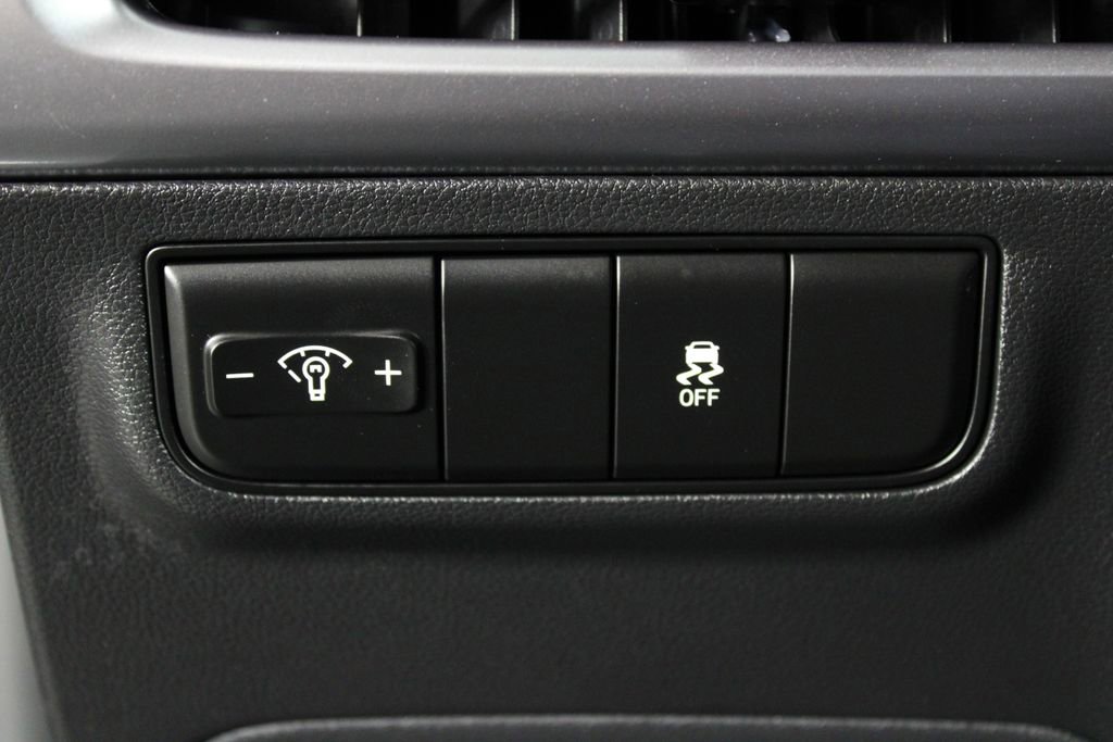 Certified 2026 Hyundai Tucson SE FWD image 24