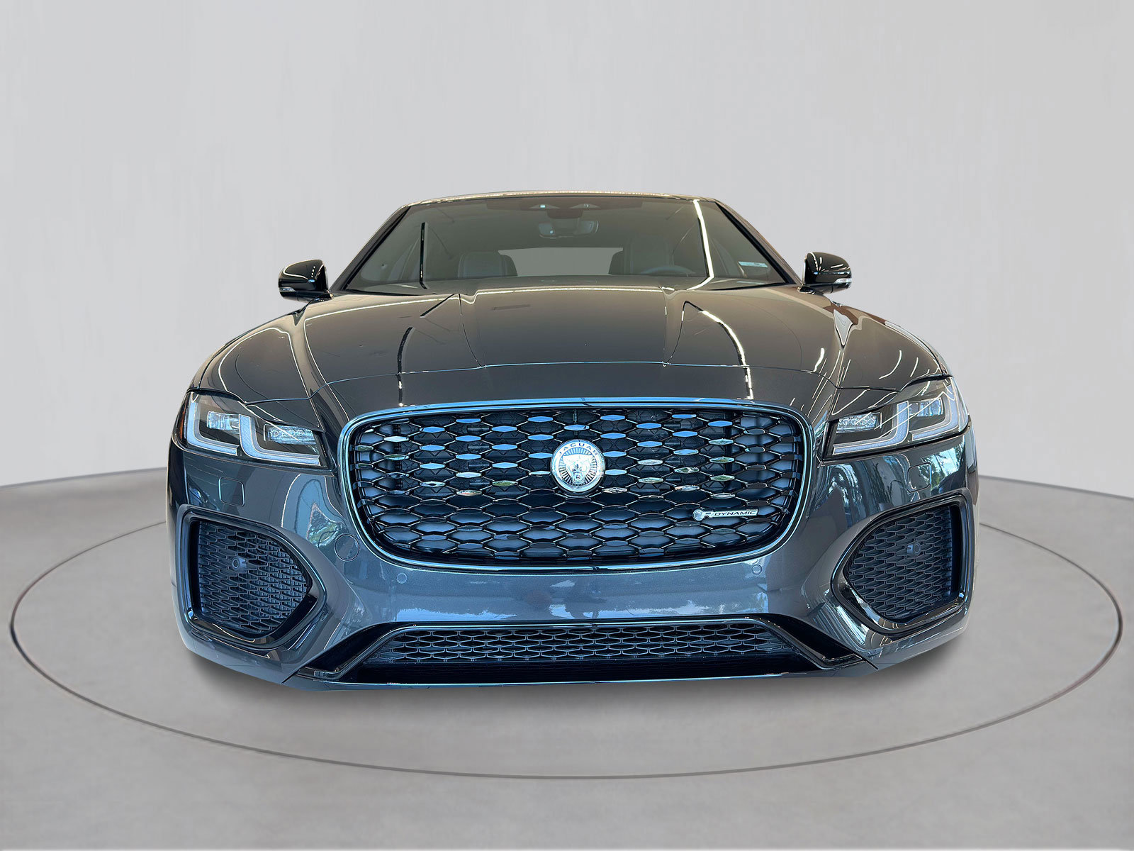 New 2024 Jaguar XF R-Dynamic SE image 2