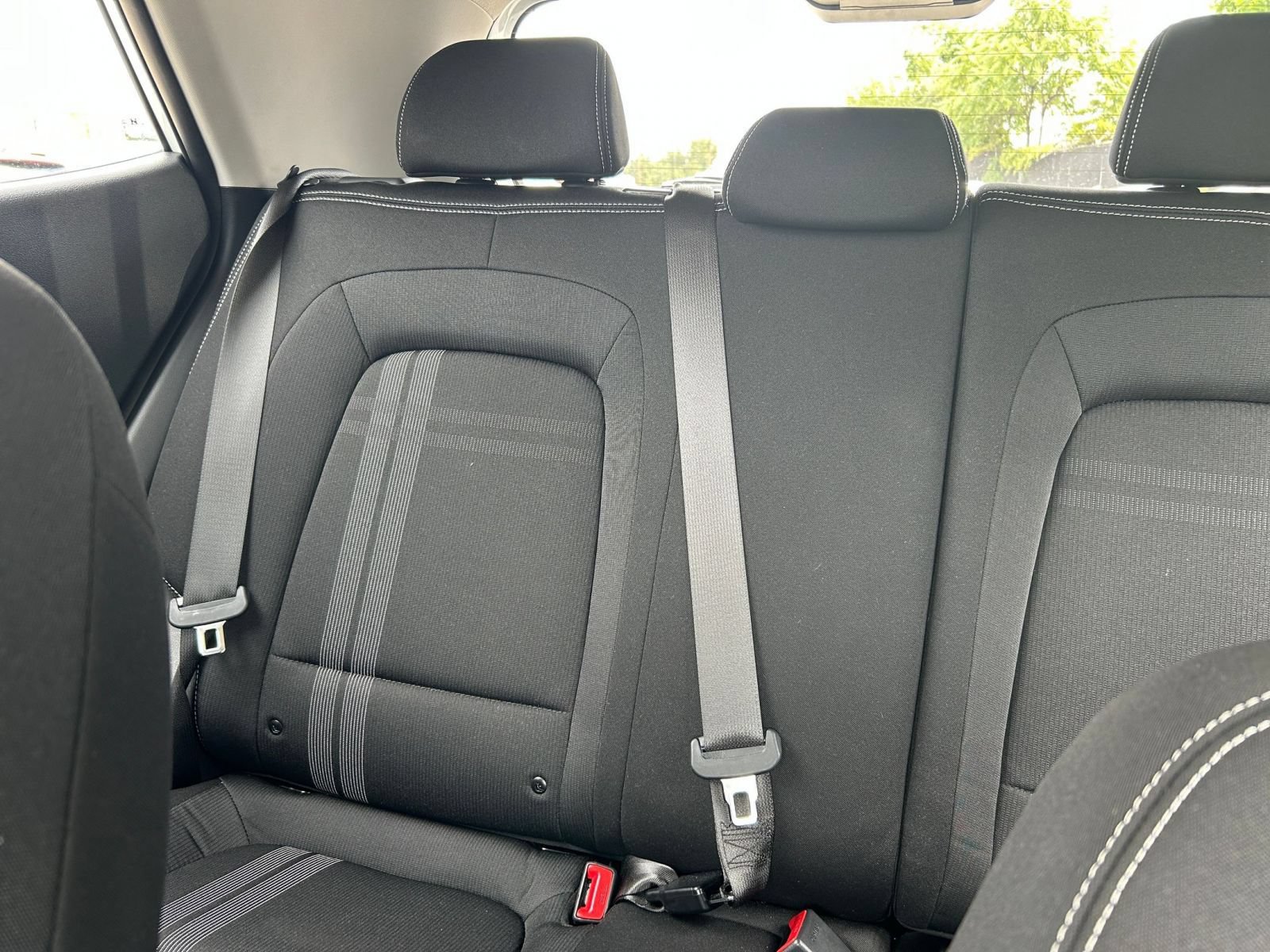 Used 2026 Hyundai Venue SEL FWD image 34