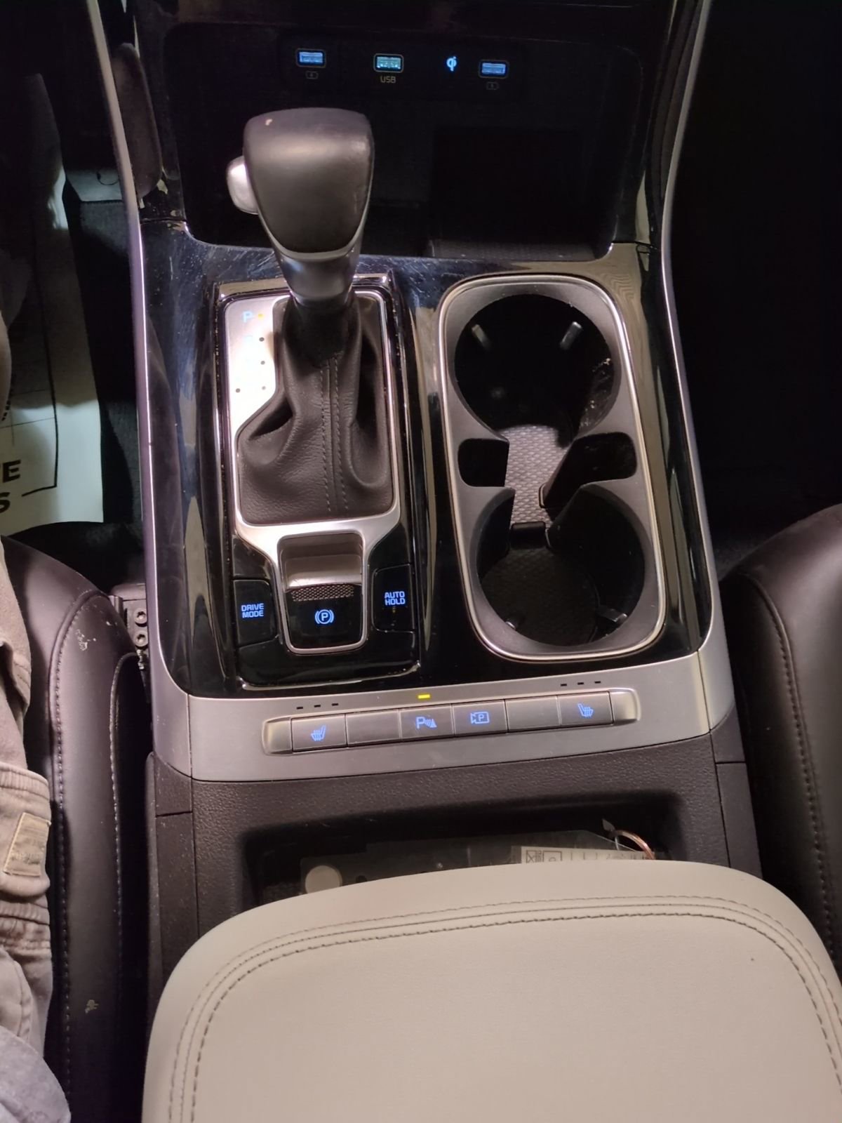 Certified 2023 Kia Carnival EX image 23