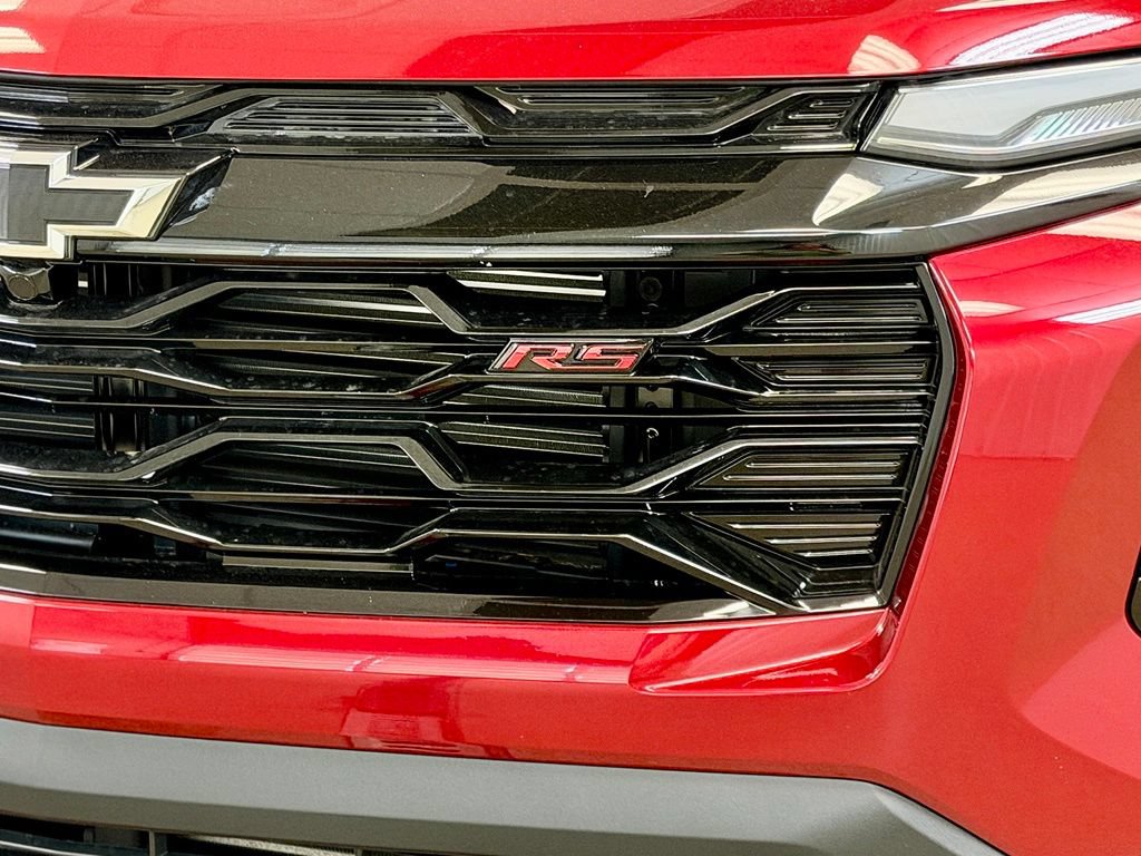 New 2027 Chevrolet Equinox RS FWD image 4