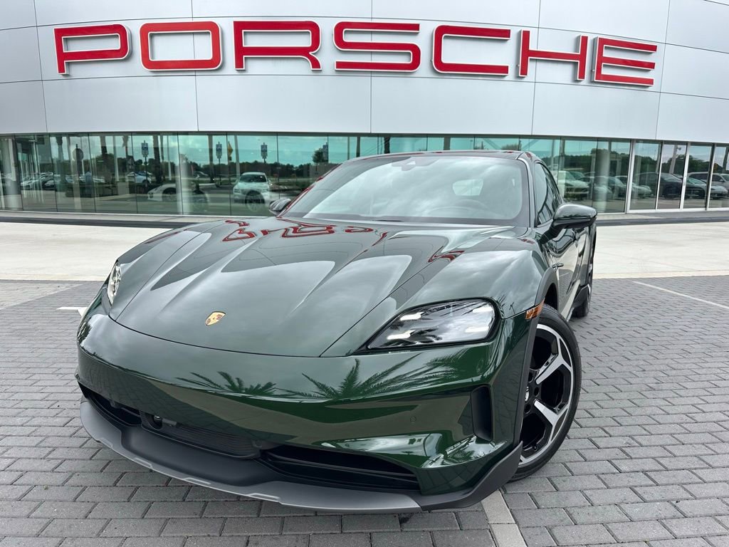 Used 2025 Porsche Taycan 4 Cross Turismo video 1