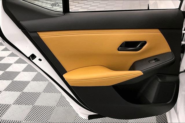 New 2025 Nissan Sentra SV w/ SV Premium Package image 31