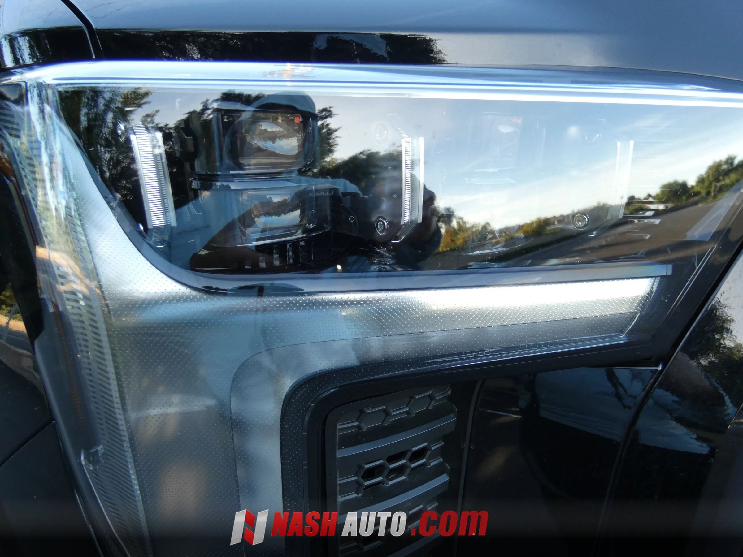 Used 2026 Toyota Tundra Limited AWD/4WD image 77