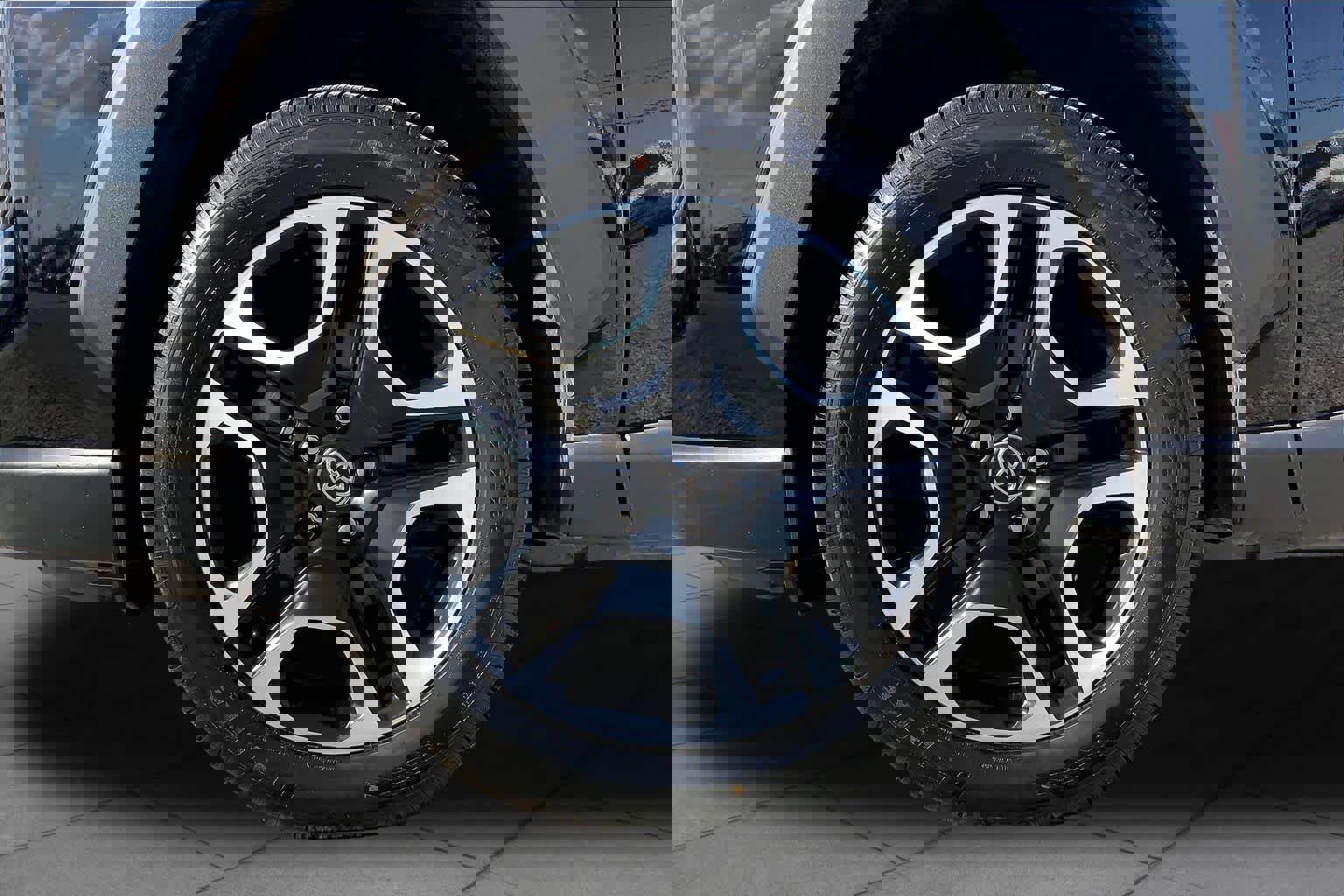 Used 2021 Toyota RAV4 Adventure AWD/4WD image 11