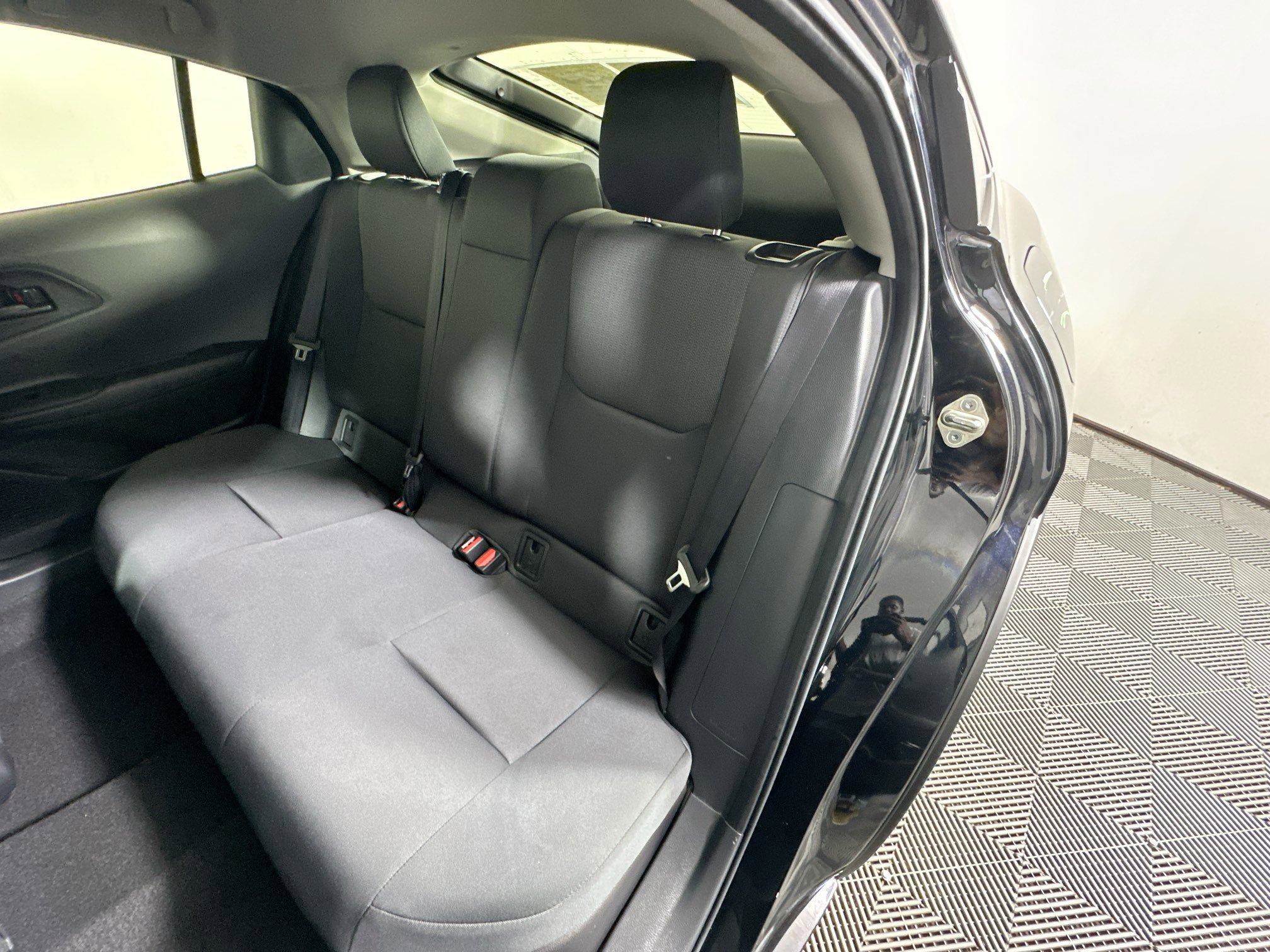 Used 2024 Toyota Prius LE image 26