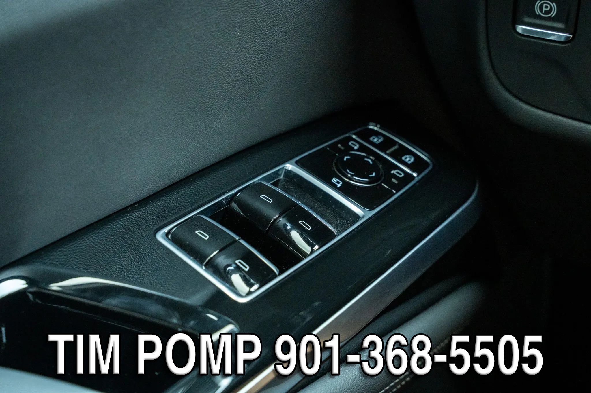 Used 2026 Cadillac Escalade Sport w/ LPO, ONYX Package AWD/4WD image 29