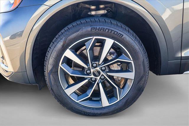 Used 2023 Audi Q5 2.0T Premium Plus AWD/4WD image 9