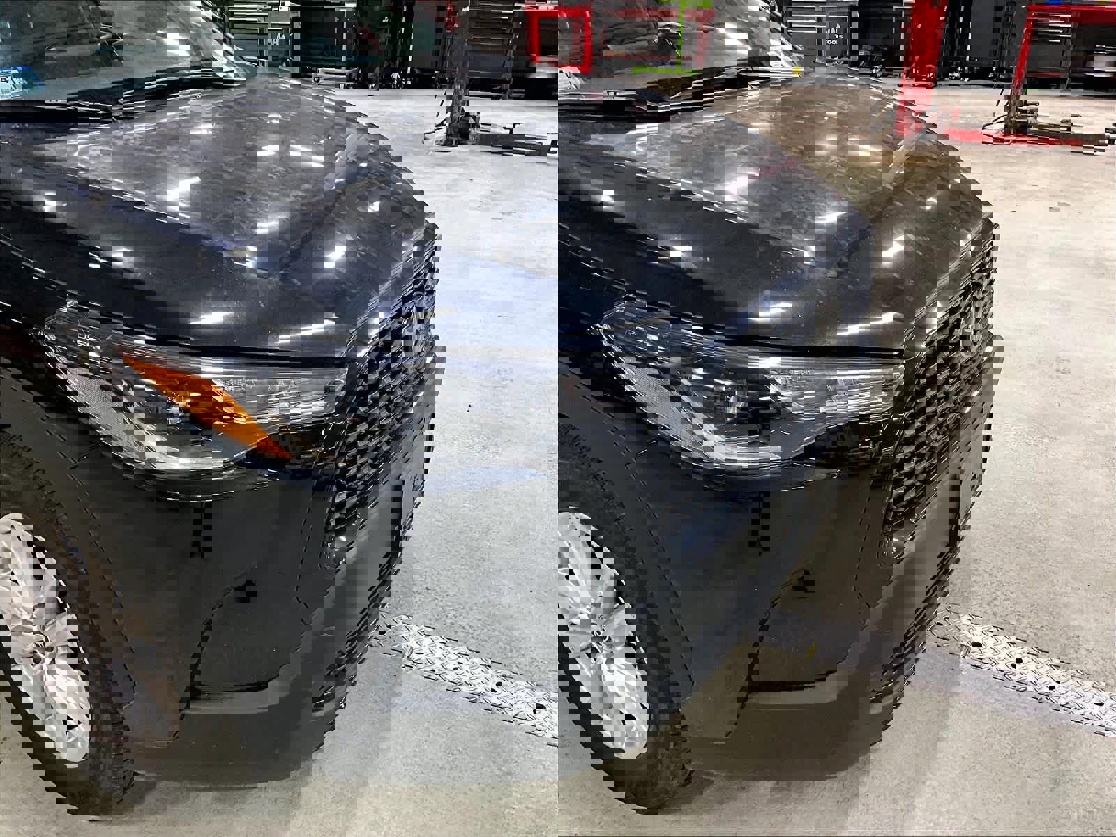 Certified 2024 Toyota Corolla Cross LE image 5