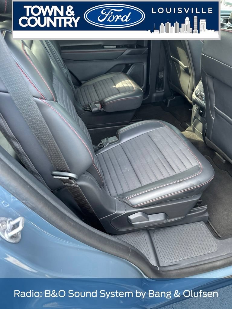 Used 2025 Ford Explorer ST-Line w/ Premium Package AWD/4WD image 17