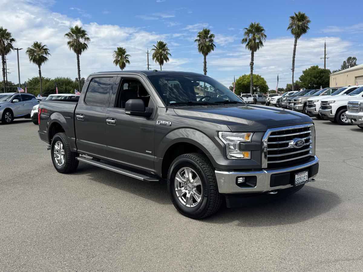 Used 2017 Ford F150 XLT w/ Equipment Group 302A Luxury AWD/4WD image 2