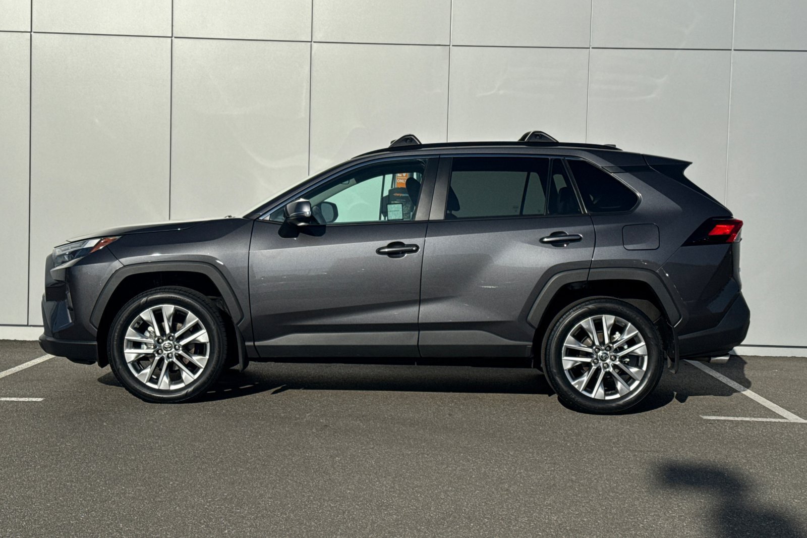 Used 2025 Toyota RAV4 XLE Premium w/ Weather Package FWD image 2