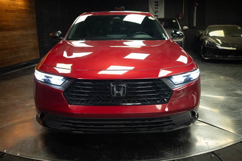 Used 2024 Honda Accord Sport image 3