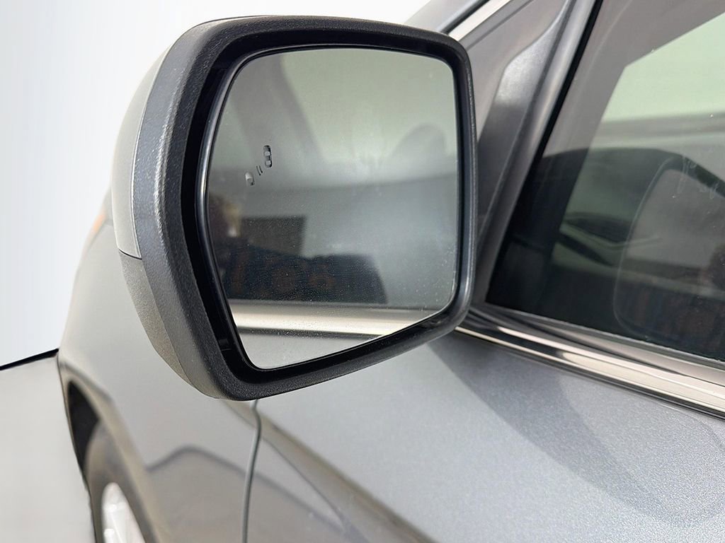 Used 2024 Ford Edge SEL w/ Convenience Package image 25