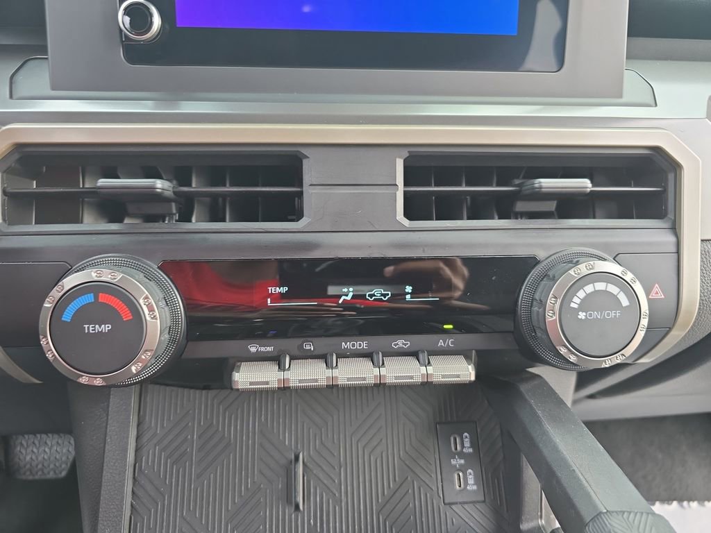 Used 2024 Toyota Tacoma 2WD Double Cab image 26