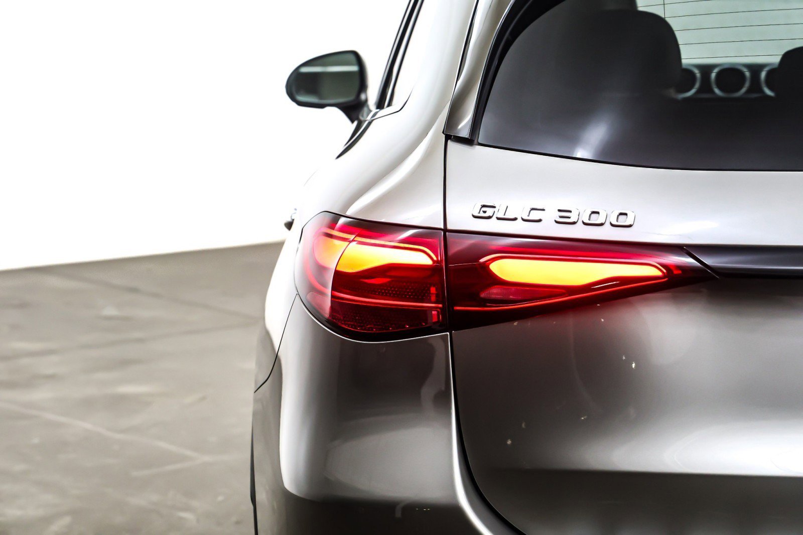 Certified 2023 Mercedes-Benz GLC 300 image 17