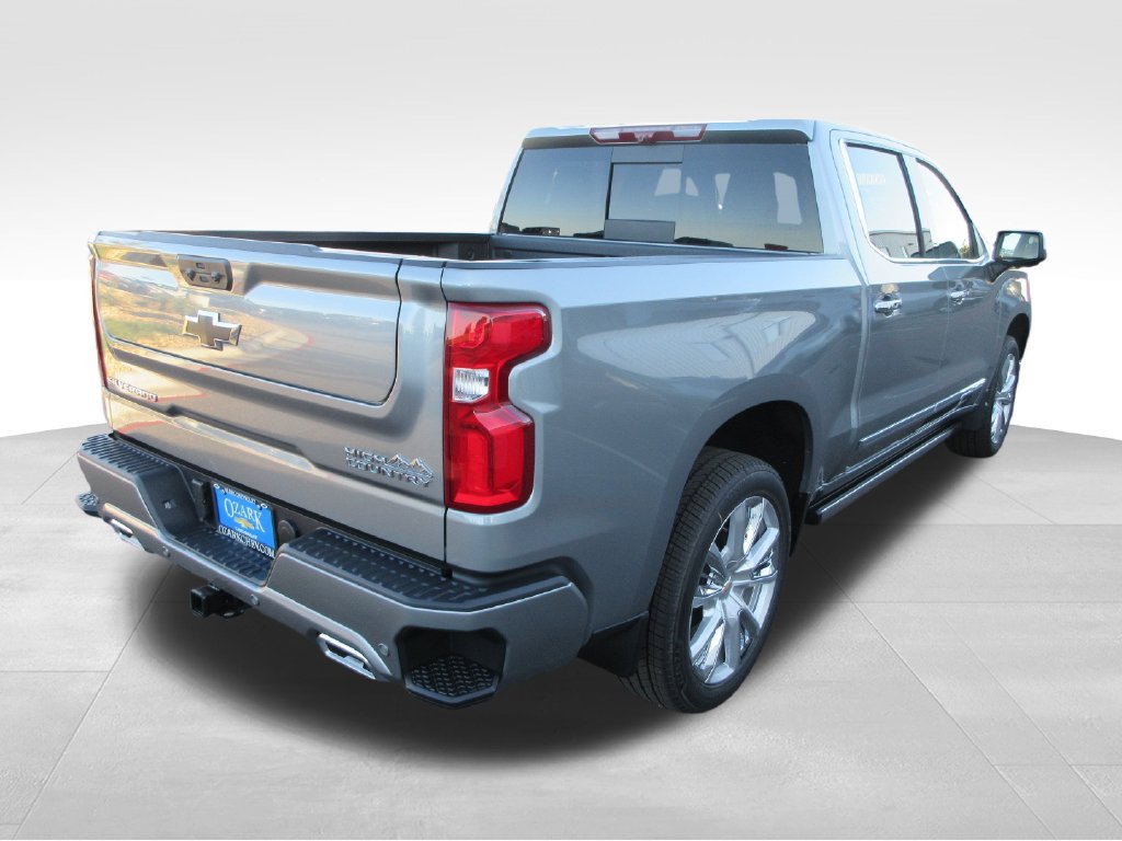 New 2026 Chevrolet Silverado 1500 High Country AWD/4WD image 6