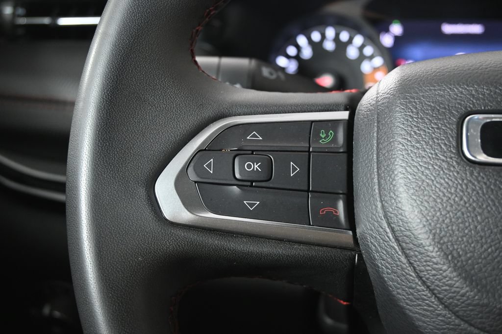 Used 2024 Jeep Compass Trailhawk AWD/4WD image 34