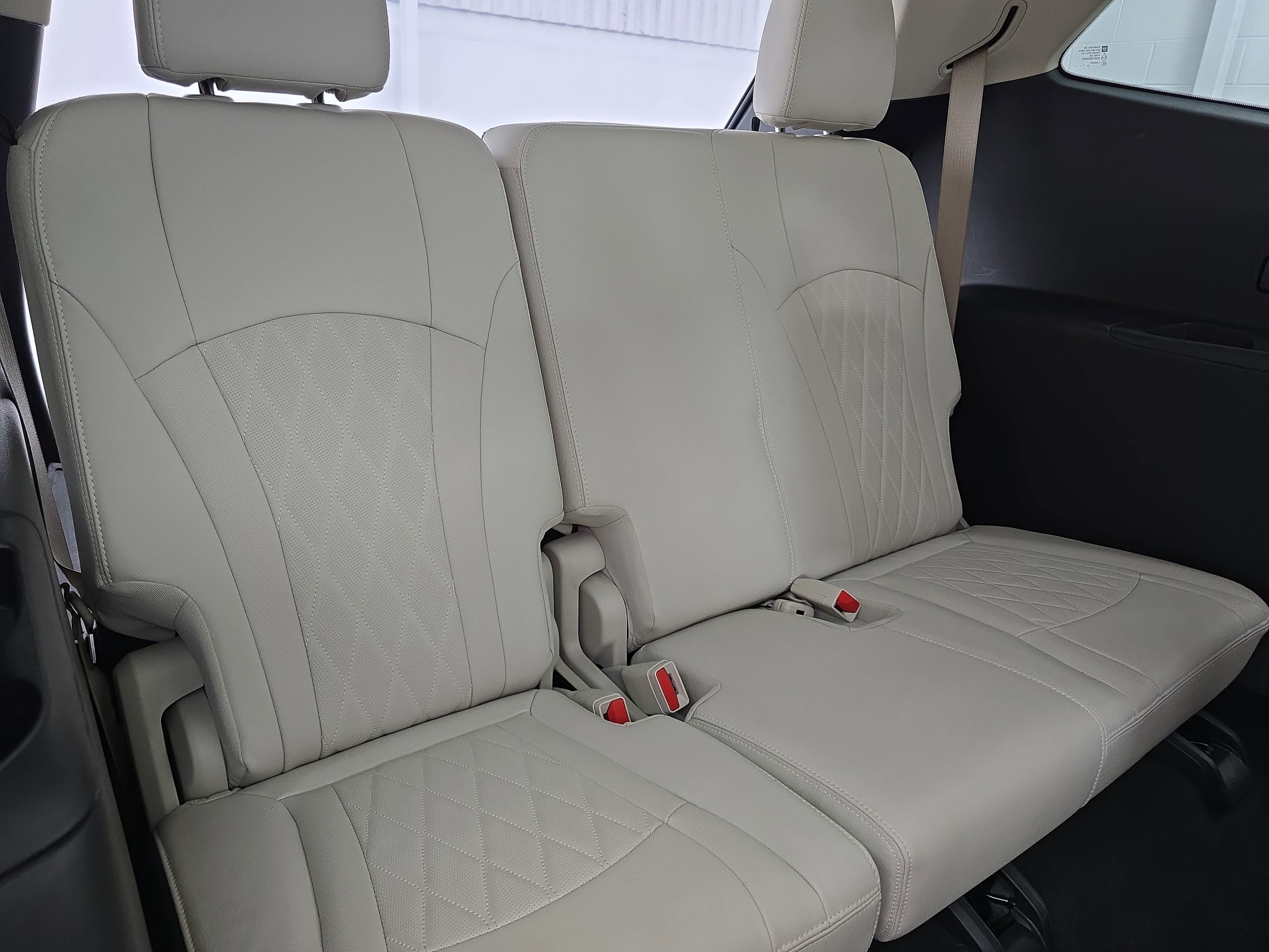 Used 2024 Buick Enclave Avenir w/ Avenir Technology Package FWD image 12