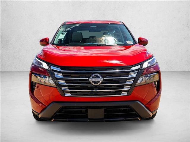 Used 2025 Nissan Rogue SV AWD/4WD image 2