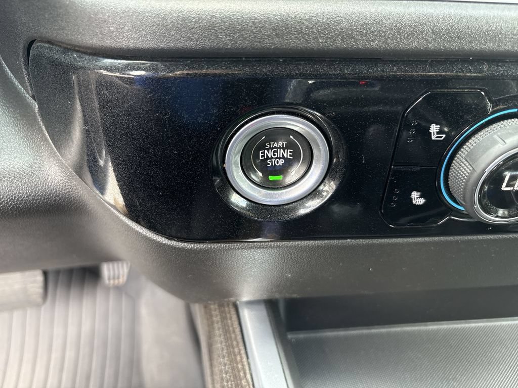 Certified 2022 Chevrolet Silverado 1500 RST AWD/4WD image 8