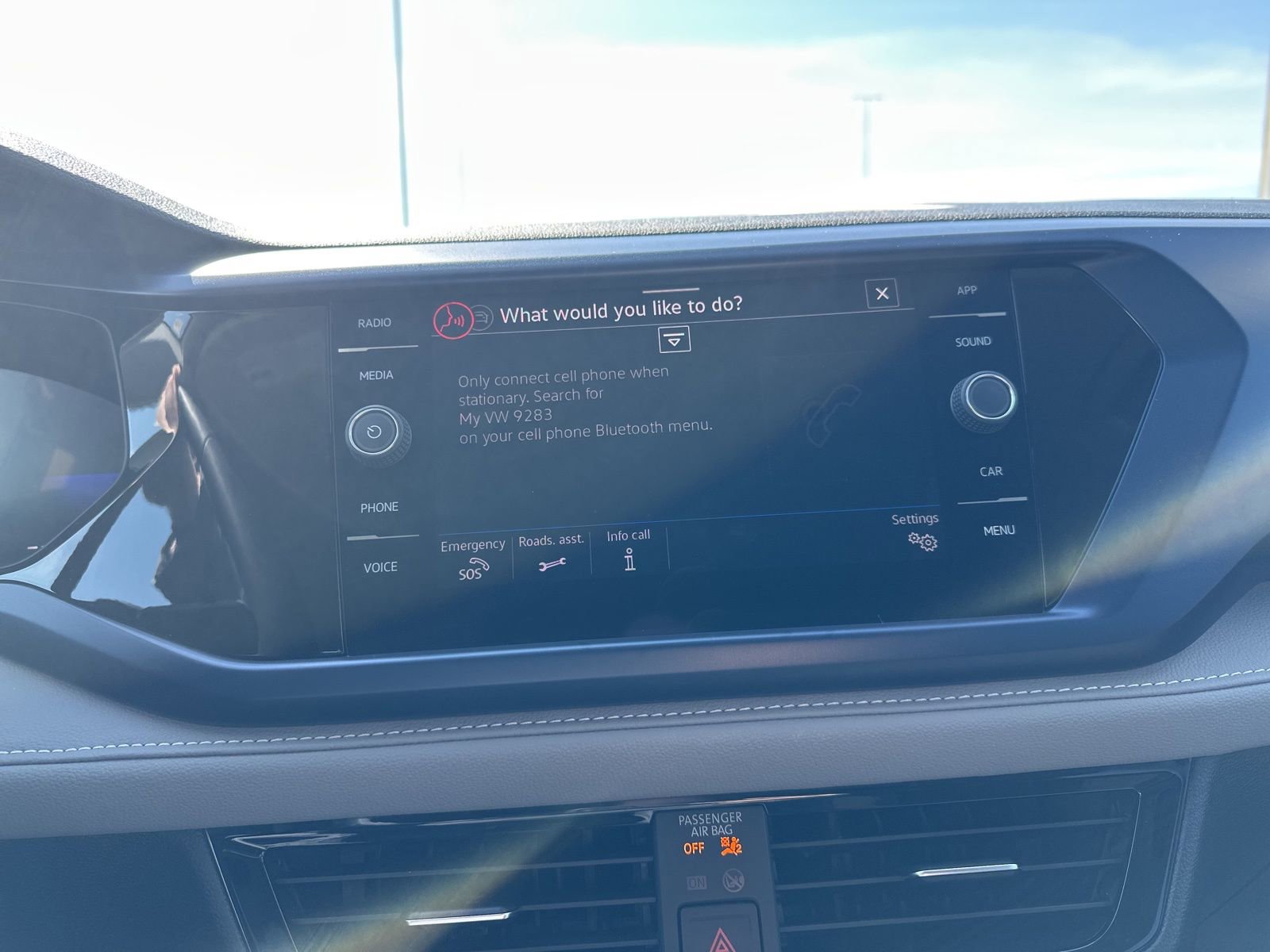 Certified 2024 Volkswagen Taos SE w/ Panoramic Sunroof Package image 50
