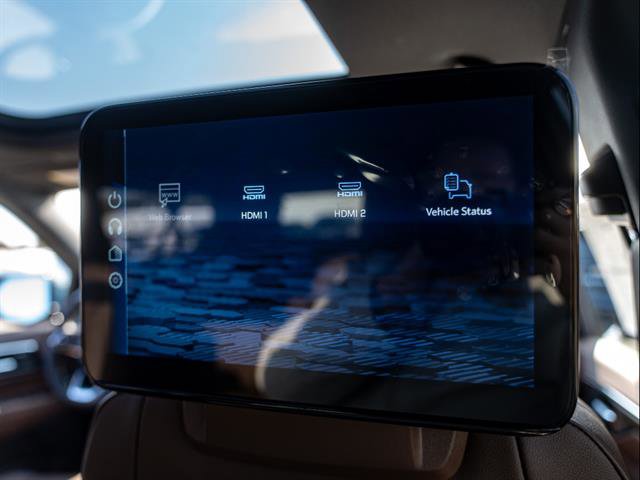 New 2026 Chevrolet Suburban High Country AWD/4WD image 24