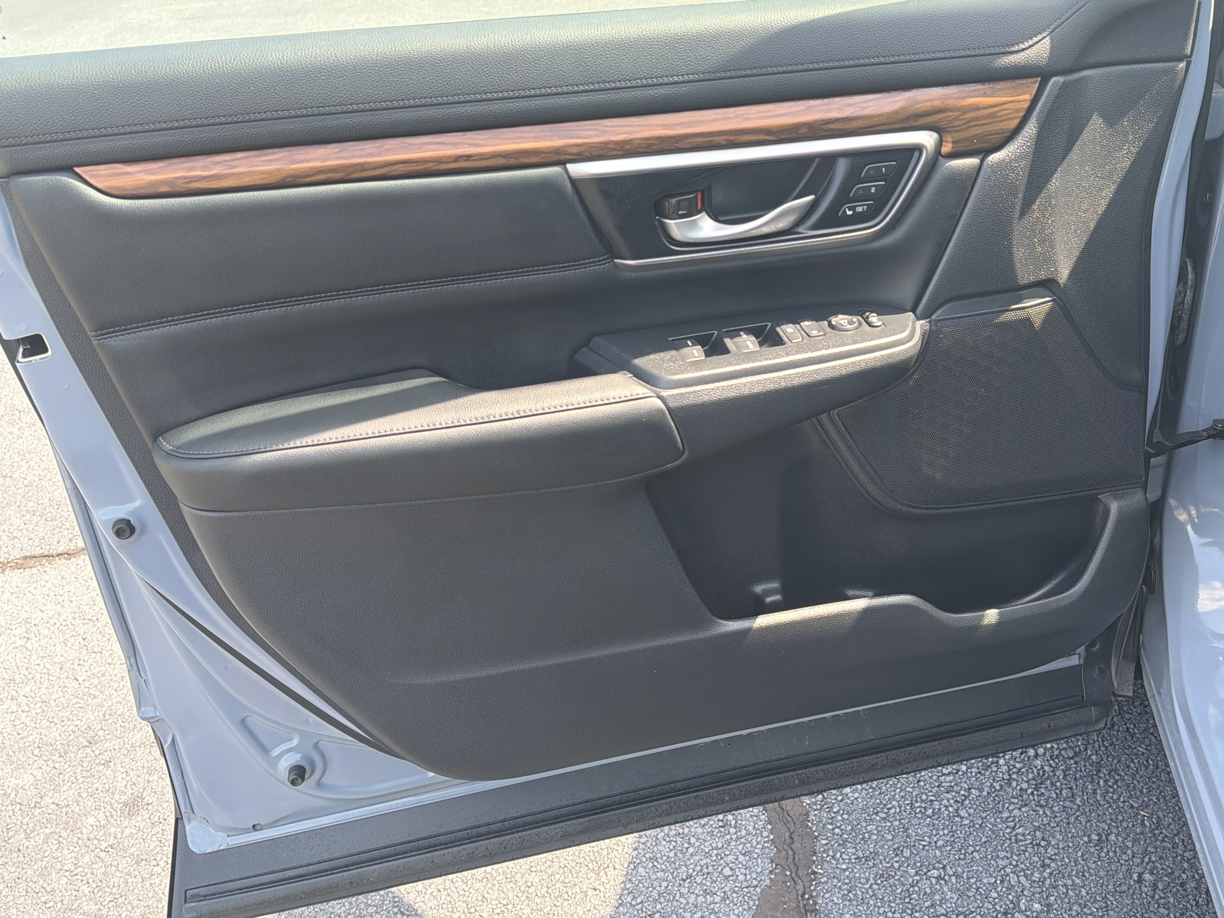 Used 2022 Honda CR-V EX-L image 22