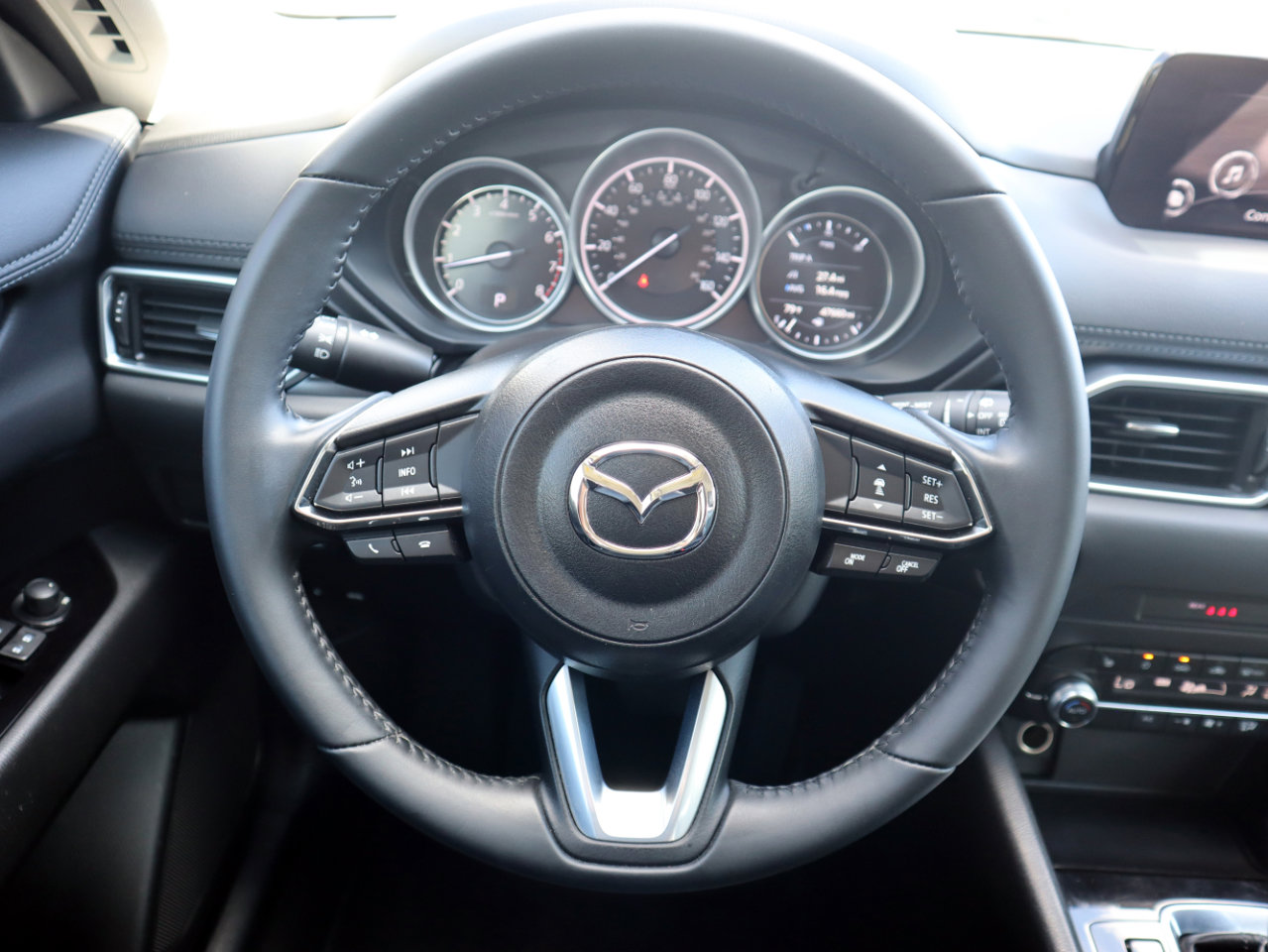 Used 2019 MAZDA CX-5 Touring image 18