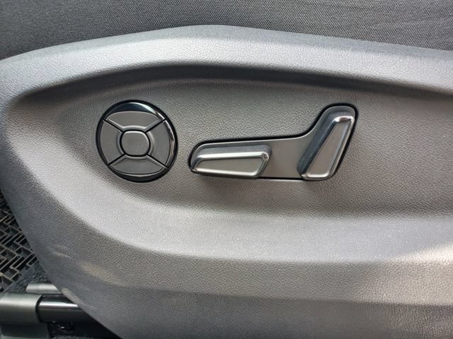 New 2026 Volkswagen Tiguan SE AWD/4WD image 24