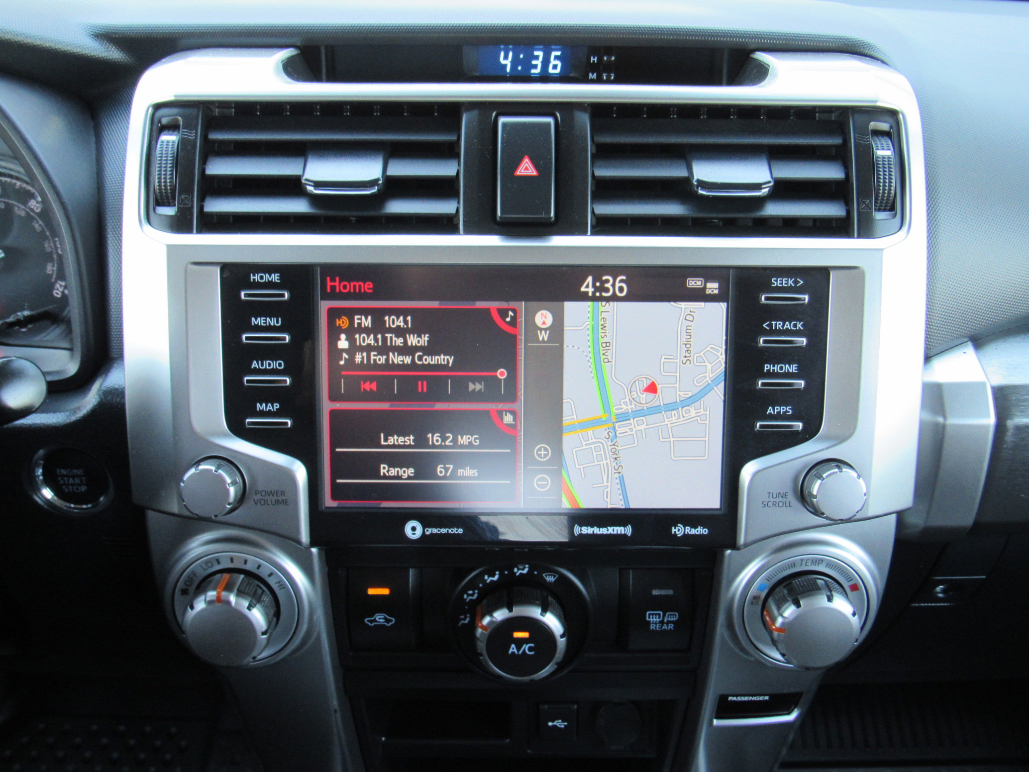 Used 2021 Toyota 4Runner SR5 Premium w/ Moonroof Package AWD/4WD image 22