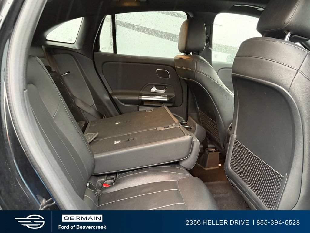 Used 2021 Mercedes-Benz GLA 250 4MATIC w/ Premium Package image 6
