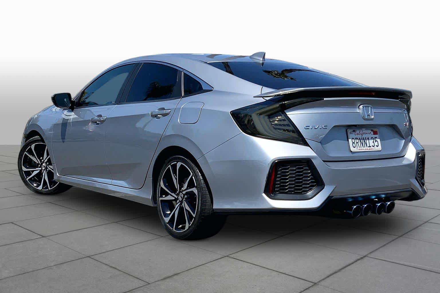 Used 2018 Honda Civic Si image 11