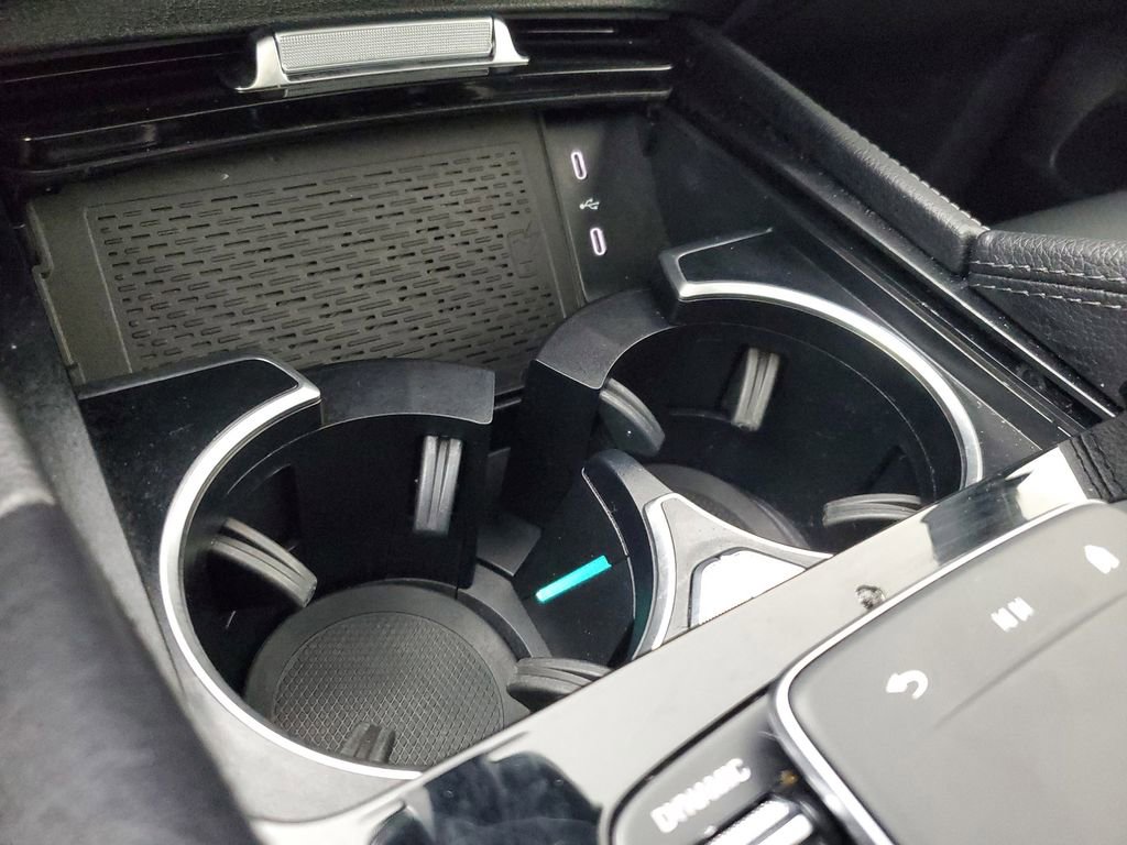 Used 2025 Mercedes-Benz GLS 450 4MATIC image 32