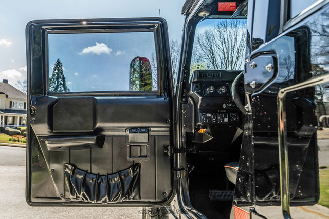 Used 1996 HUMMER H1 4-Door Open Top image 23