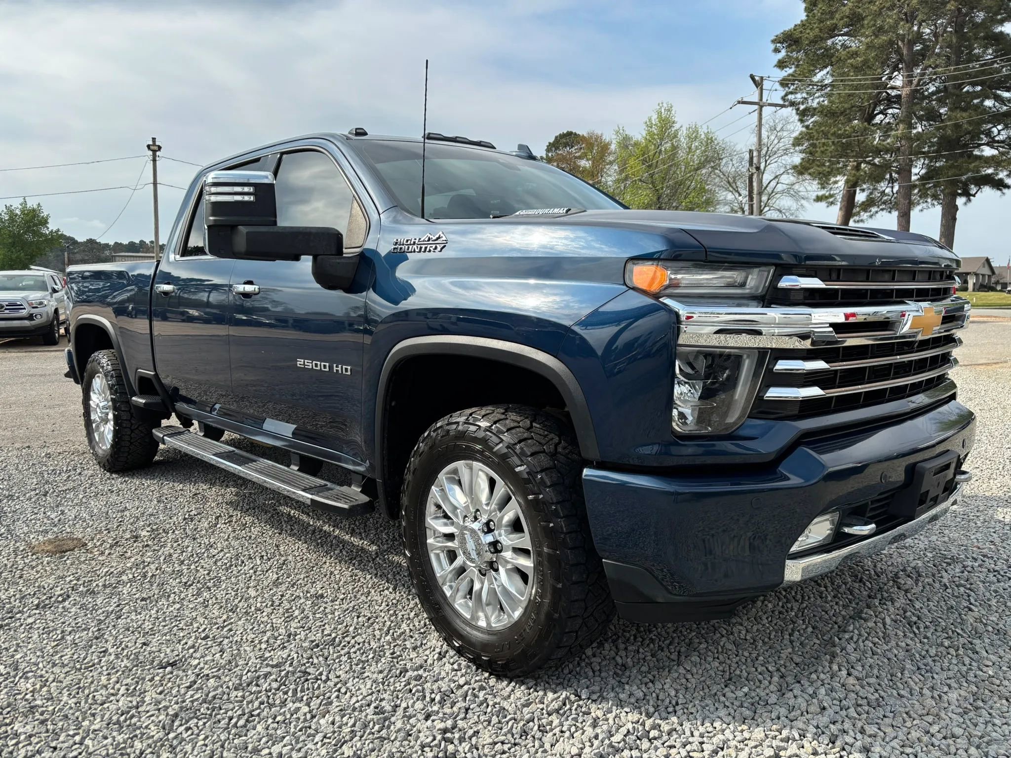 Used 2020 Chevrolet Silverado 2500 High Country image 12