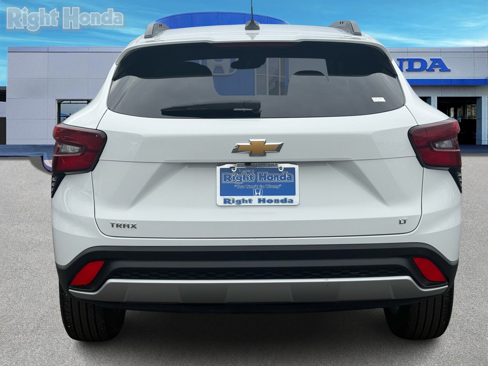 Used 2025 Chevrolet Trax LT image 6
