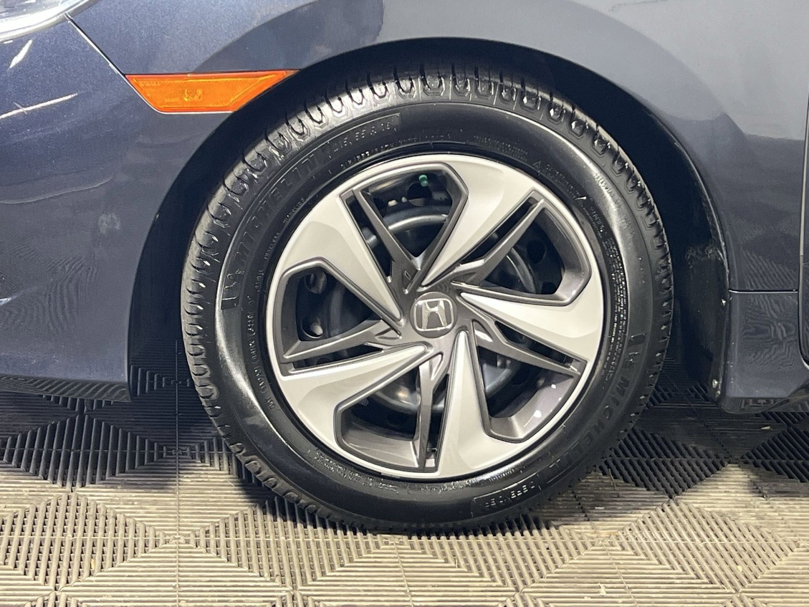 Used 2019 Honda Civic LX image 11