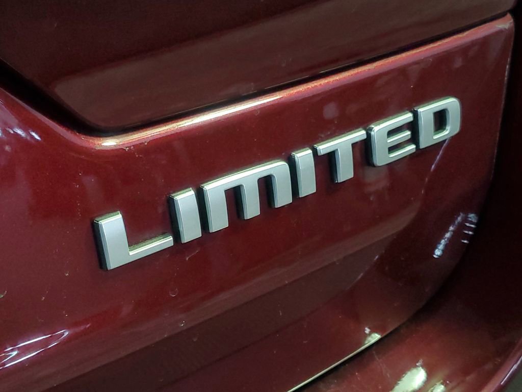 Used 2024 Jeep Grand Cherokee Limited image 7