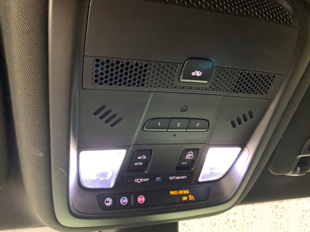 Used 2020 Cadillac XT6 Premium Luxury image 27