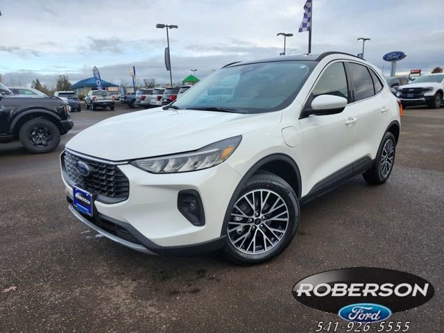 New 2025 Ford Escape SE FWD image 1