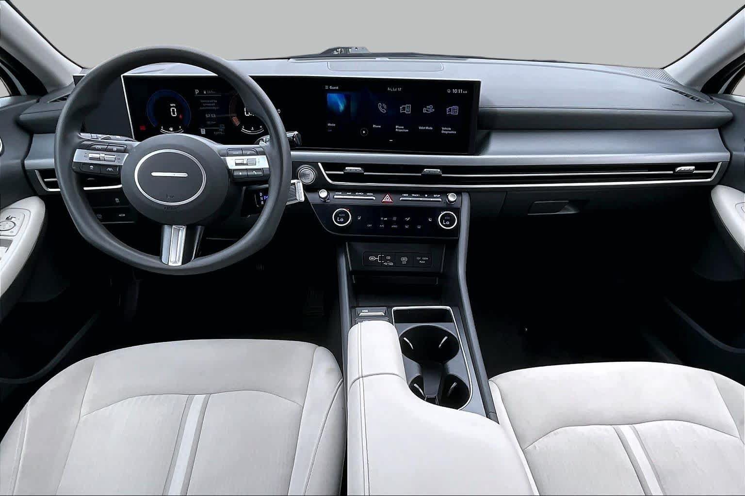 Used 2025 Hyundai Sonata SEL FWD image 13