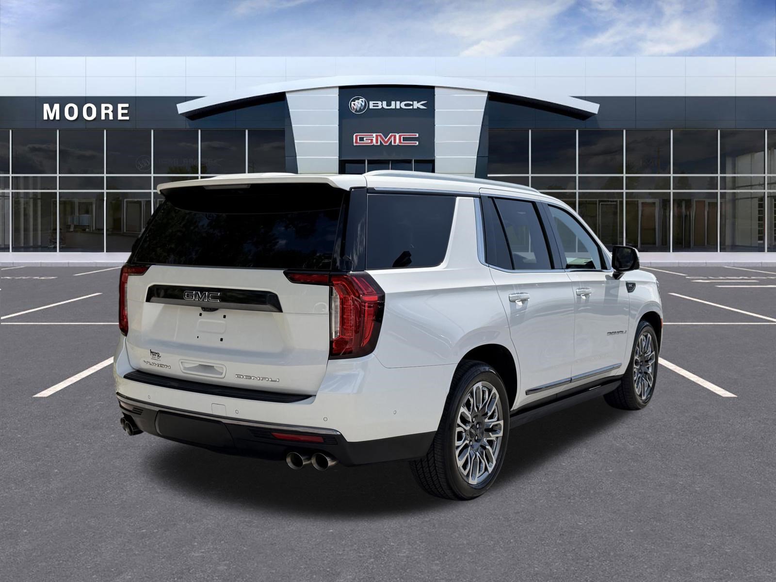Used 2023 GMC Yukon Denali Ultimate AWD/4WD image 3