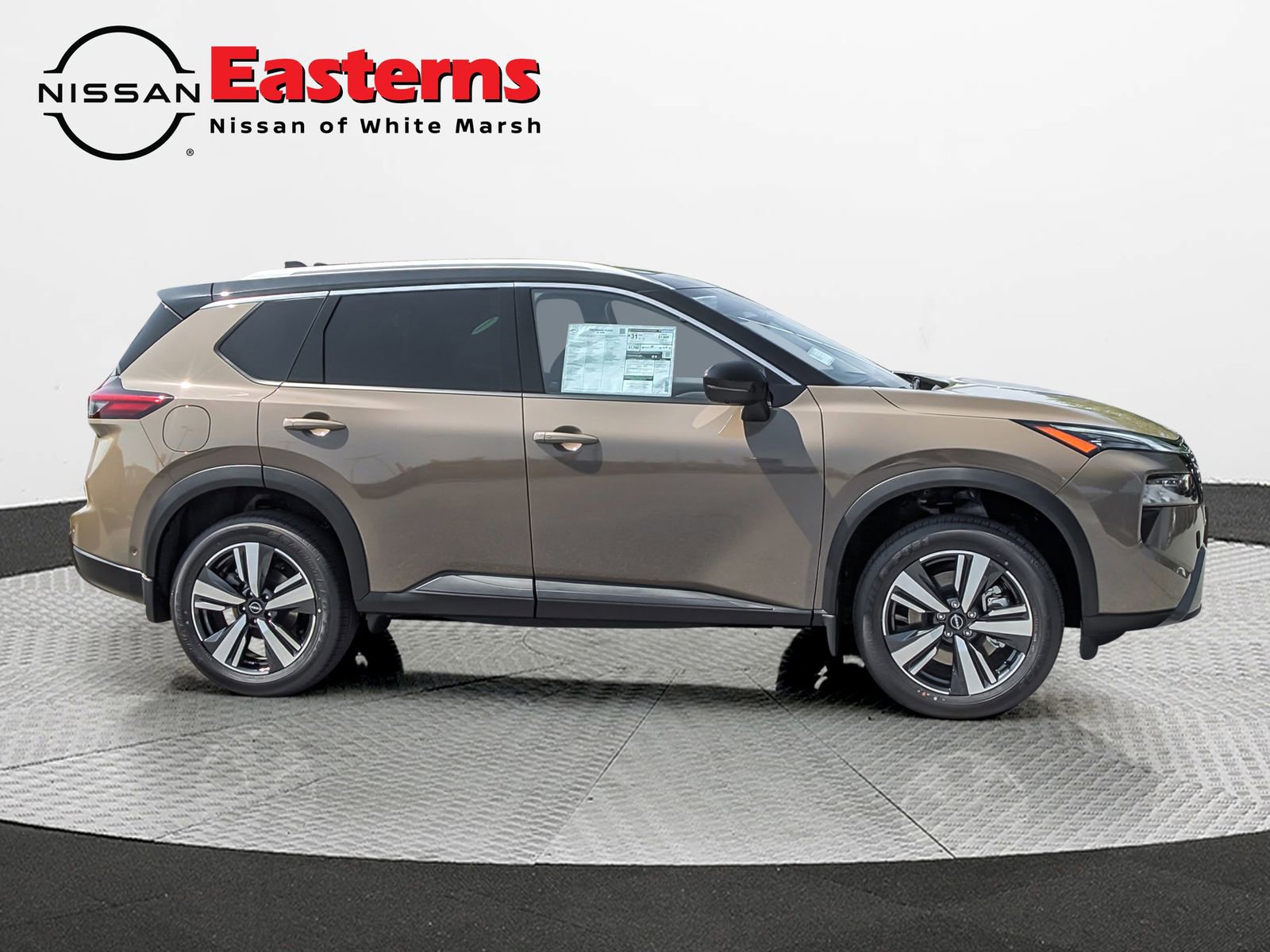 New 2025 Nissan Rogue SL w/ Tech Package AWD/4WD image 8