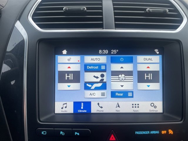 Used 2018 Ford Explorer Platinum image 34