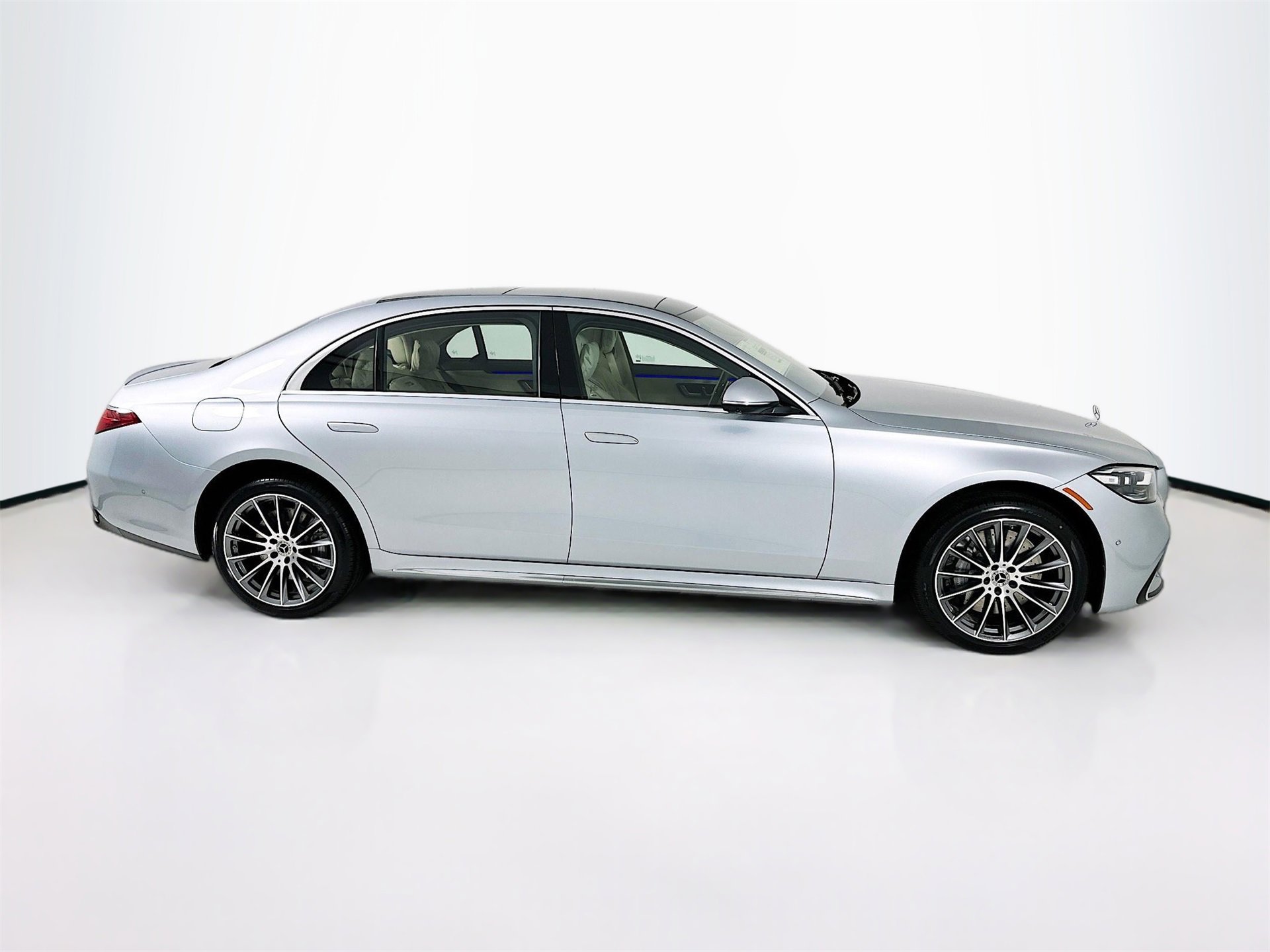 New 2026 Mercedes-Benz S 580 4MATIC Sedan image 9