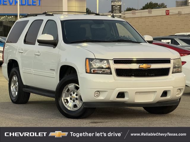 Used 2013 Chevrolet Tahoe LT RWD image 2
