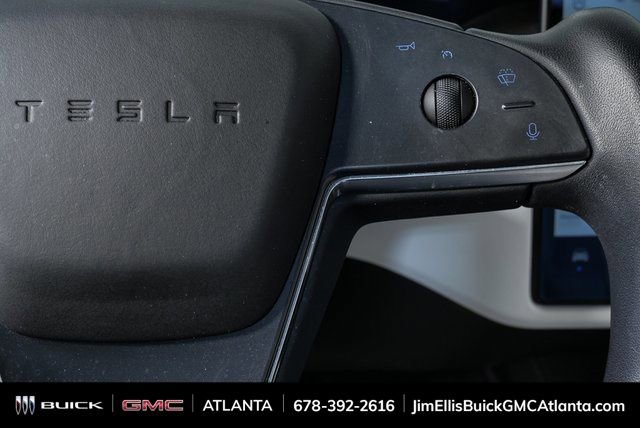 Used 2022 Tesla Model X Plaid image 11