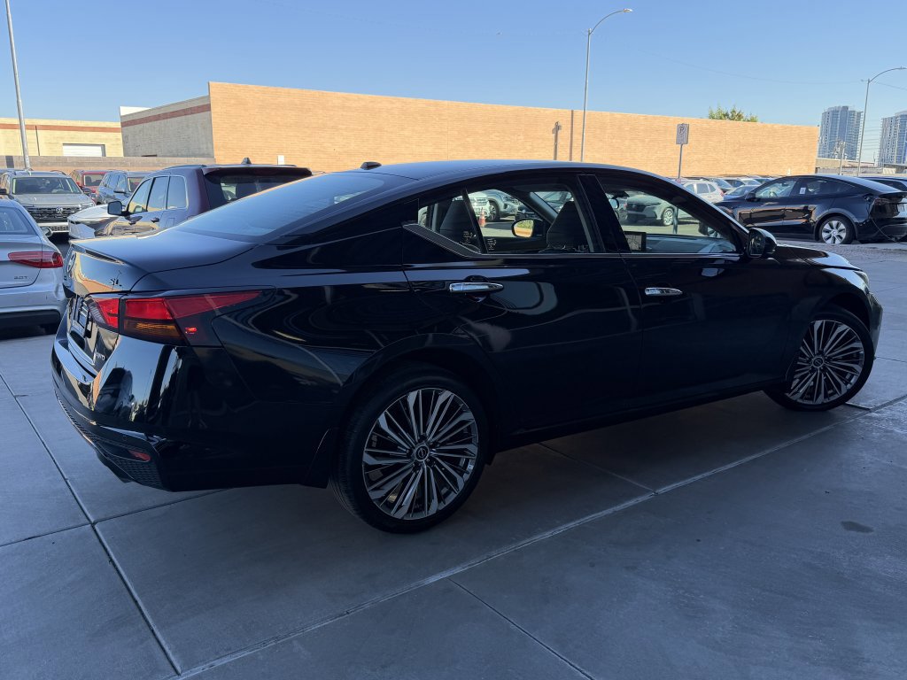 Used 2024 Nissan Altima 2.5 SL image 4