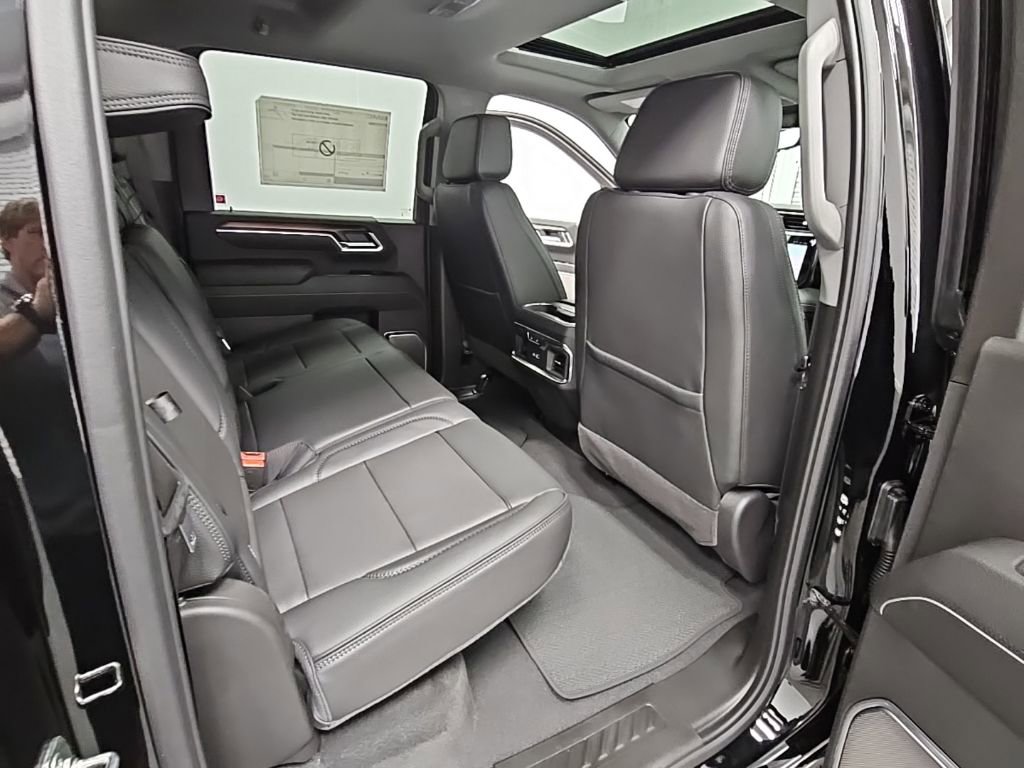 New 2026 GMC Sierra 2500 Denali w/ Denali Reserve Package image 36